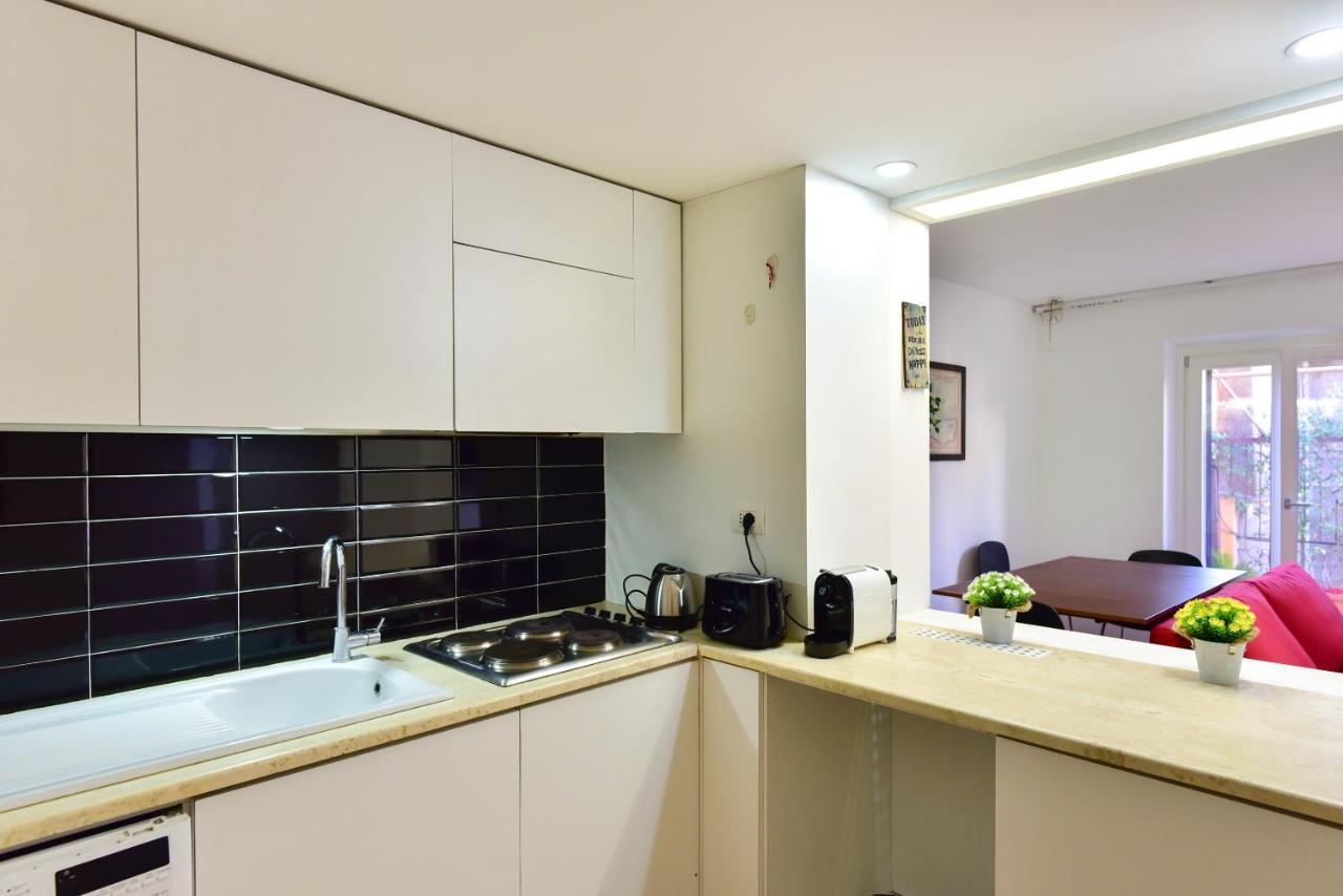 Piazza Navona Apartment Rome